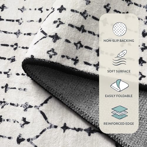Lahome Moroccan Door Rugs for Entryway Indoor 2x3 Non-Slip Washable Front Door Mat Stain Resistant Untra-Thin Black Small Kitchen Rug, Geometric Print Inside Door Mats for Entrance Bathroom Sink Hana
