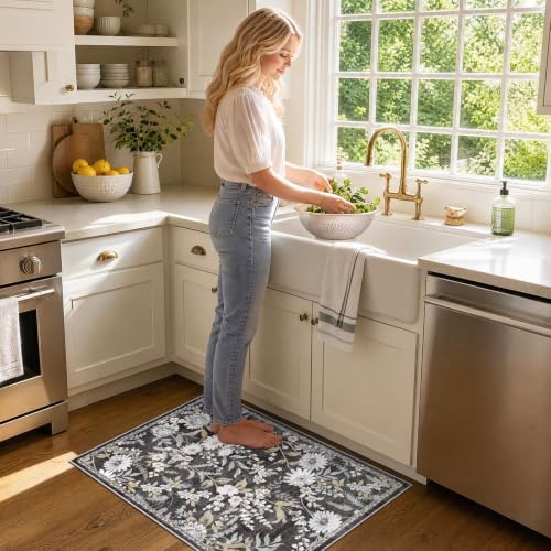 SameBed Washable 2x3 Entryway Area Rug, Vintage Kitchen Rug Black